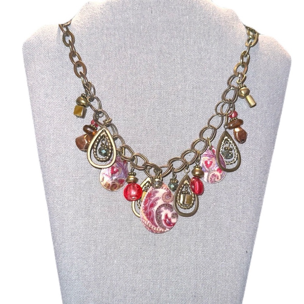 Red fashion Red & Bronze Charm necklace with an extender